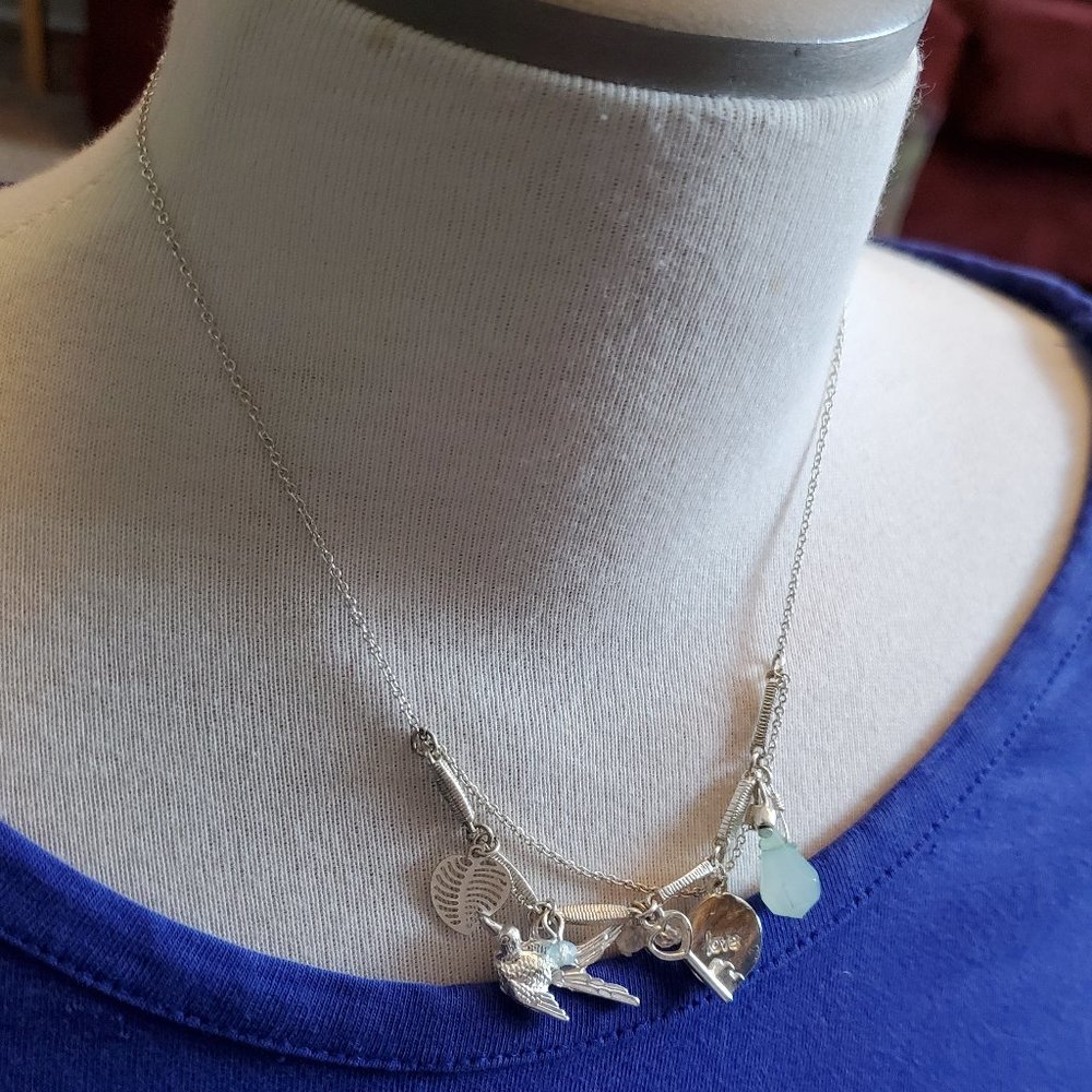 16" Silver Tone Love and Bird Charm Necklace Style